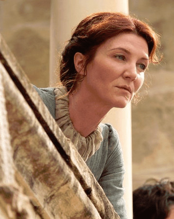 In light of the new Game of Thrones season premiering today, I decided to post 6 Game of Thrones hair tutorials!